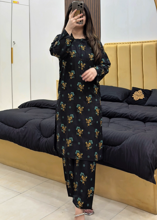 Florals printed eastern suit by Tehzeeb Libas (view 2)