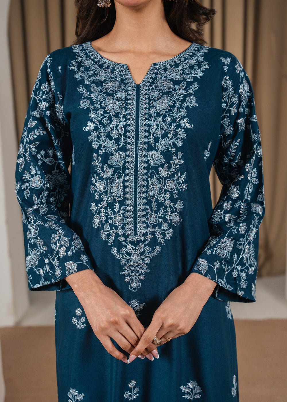 FARI EMBROIDERED 3PC