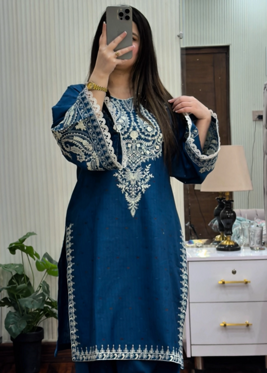 Panache embroidered 2-piece suit by Tehzeeb Libas (view 2)