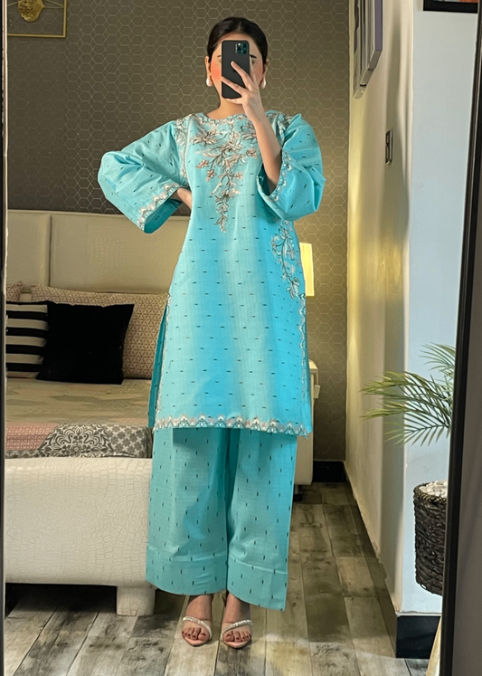 Layla embroidered 2-piece suit by Tehzeeb Libas (view 2)