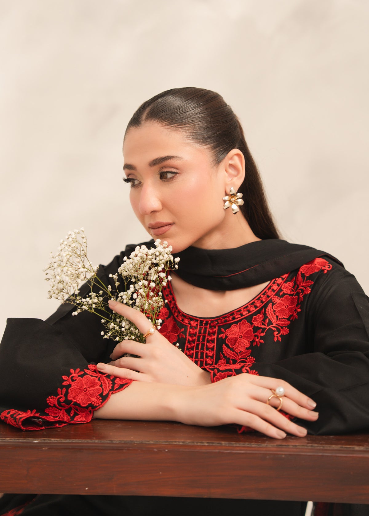 MIRAAL EMBROIDERED 3PC