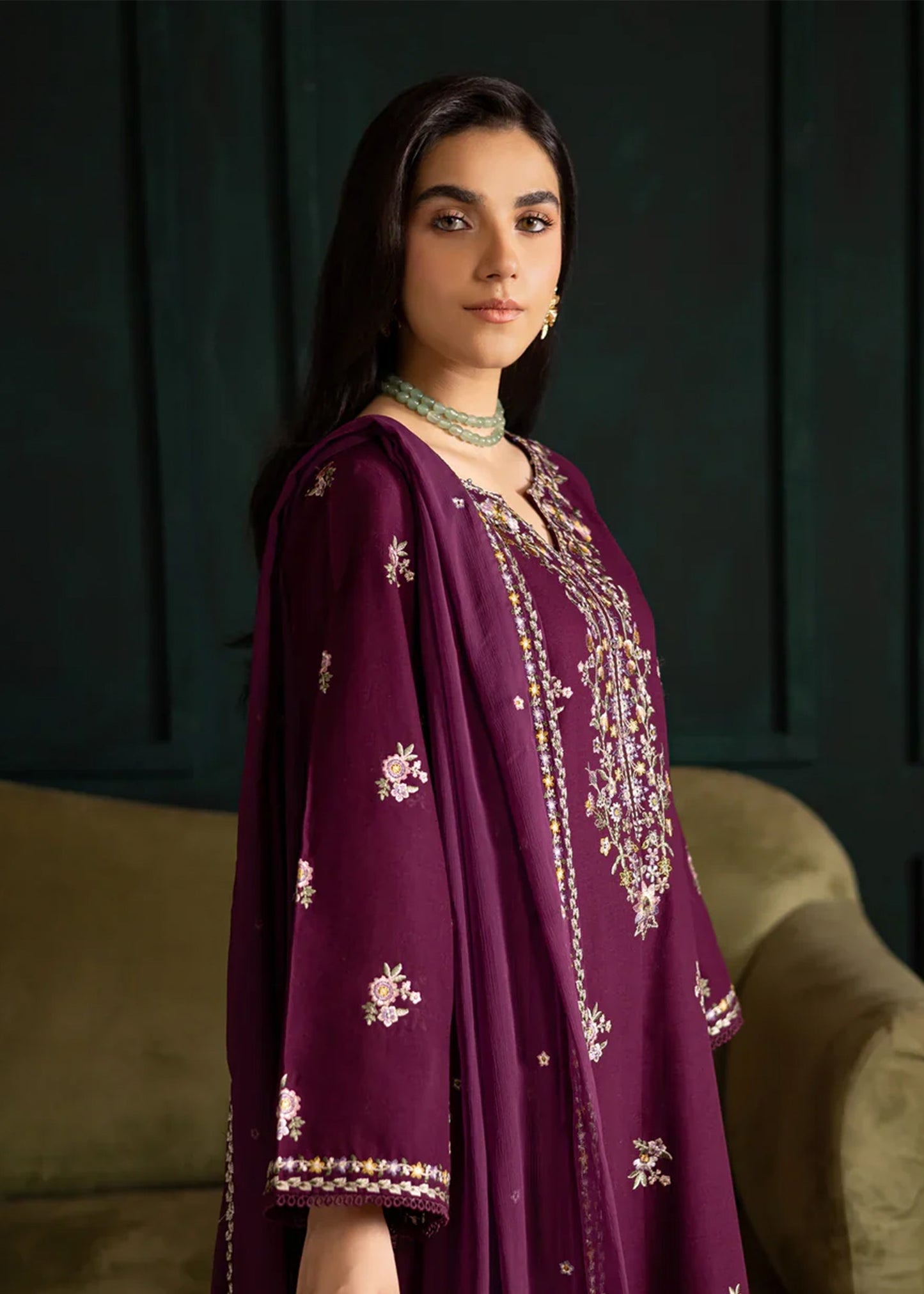 LIANA EMBROIDERED 3PC