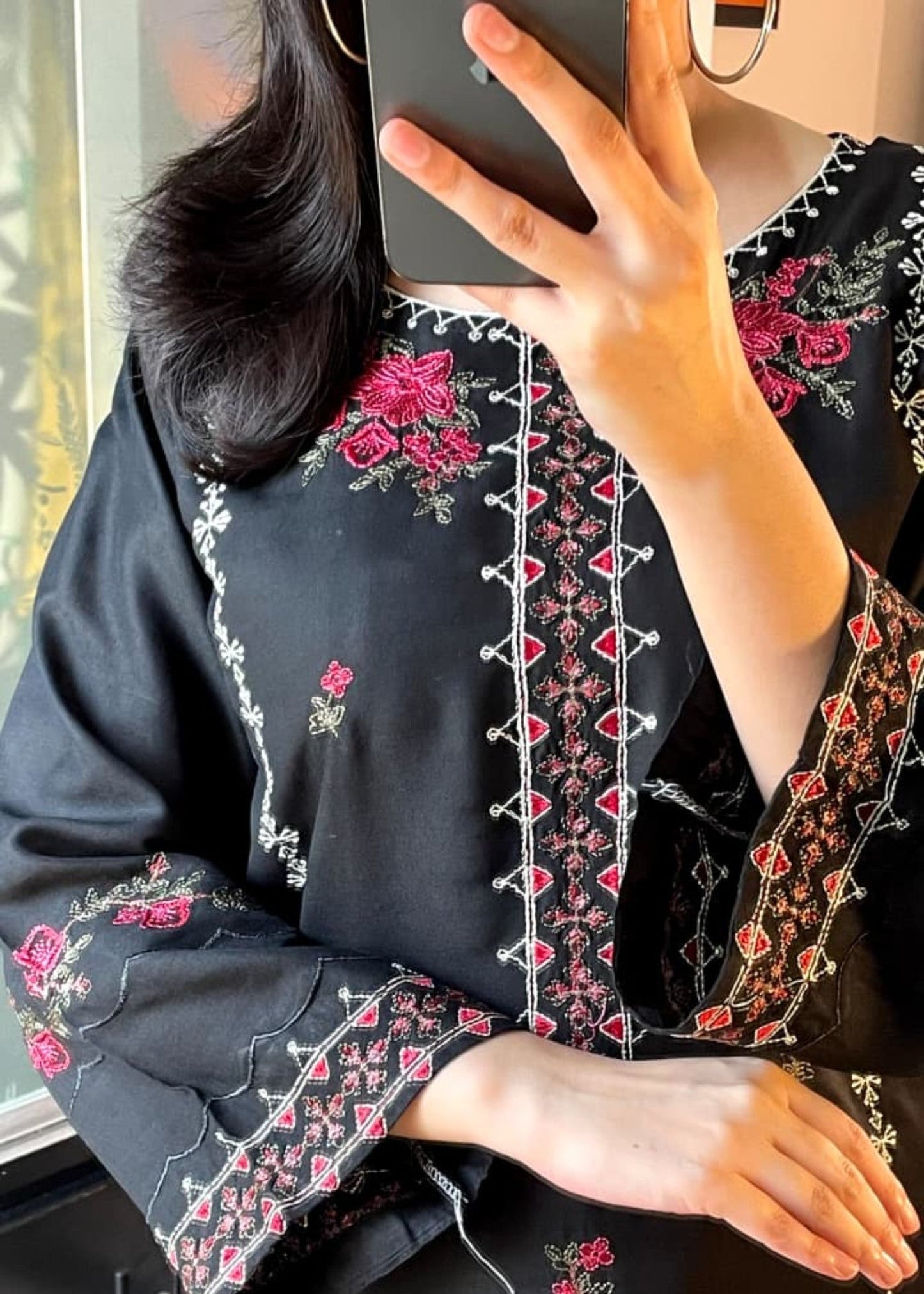 LUXURY EMBROIDER 2PC WITH FARSHI