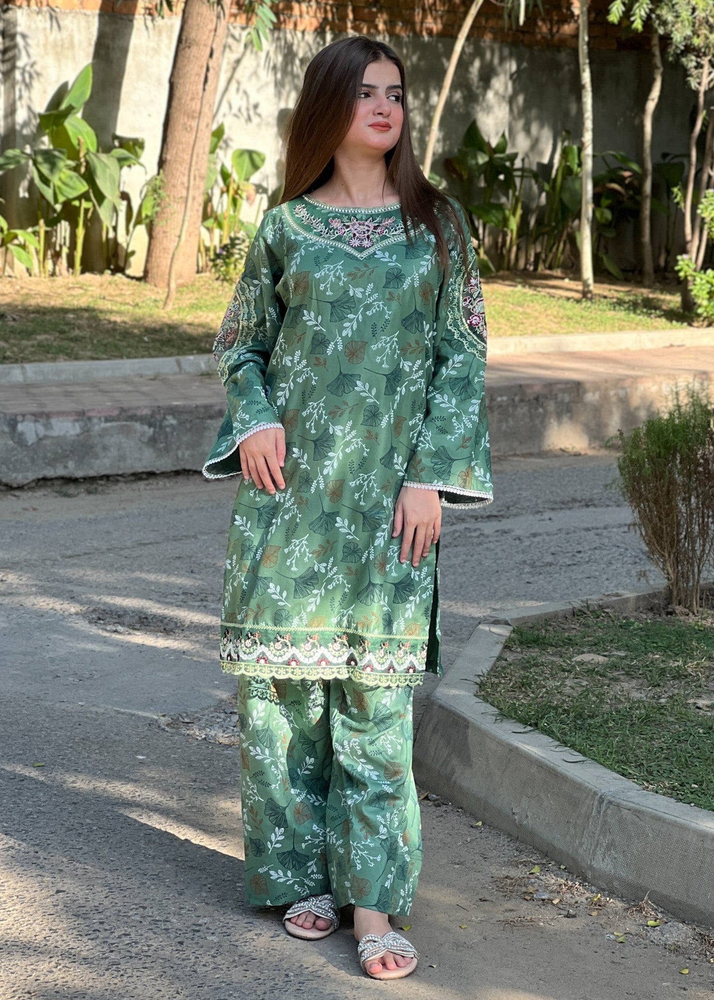 RUKHSAAR EMBROIDERED 2PC
