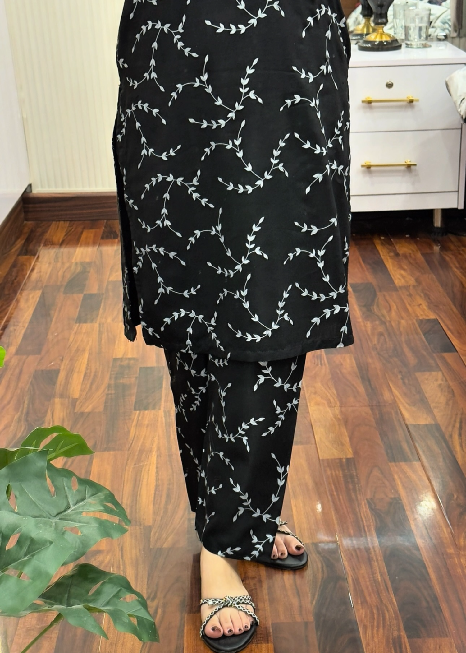 Waves B stitched eastern suit by Tehzeeb Libas (view 7)