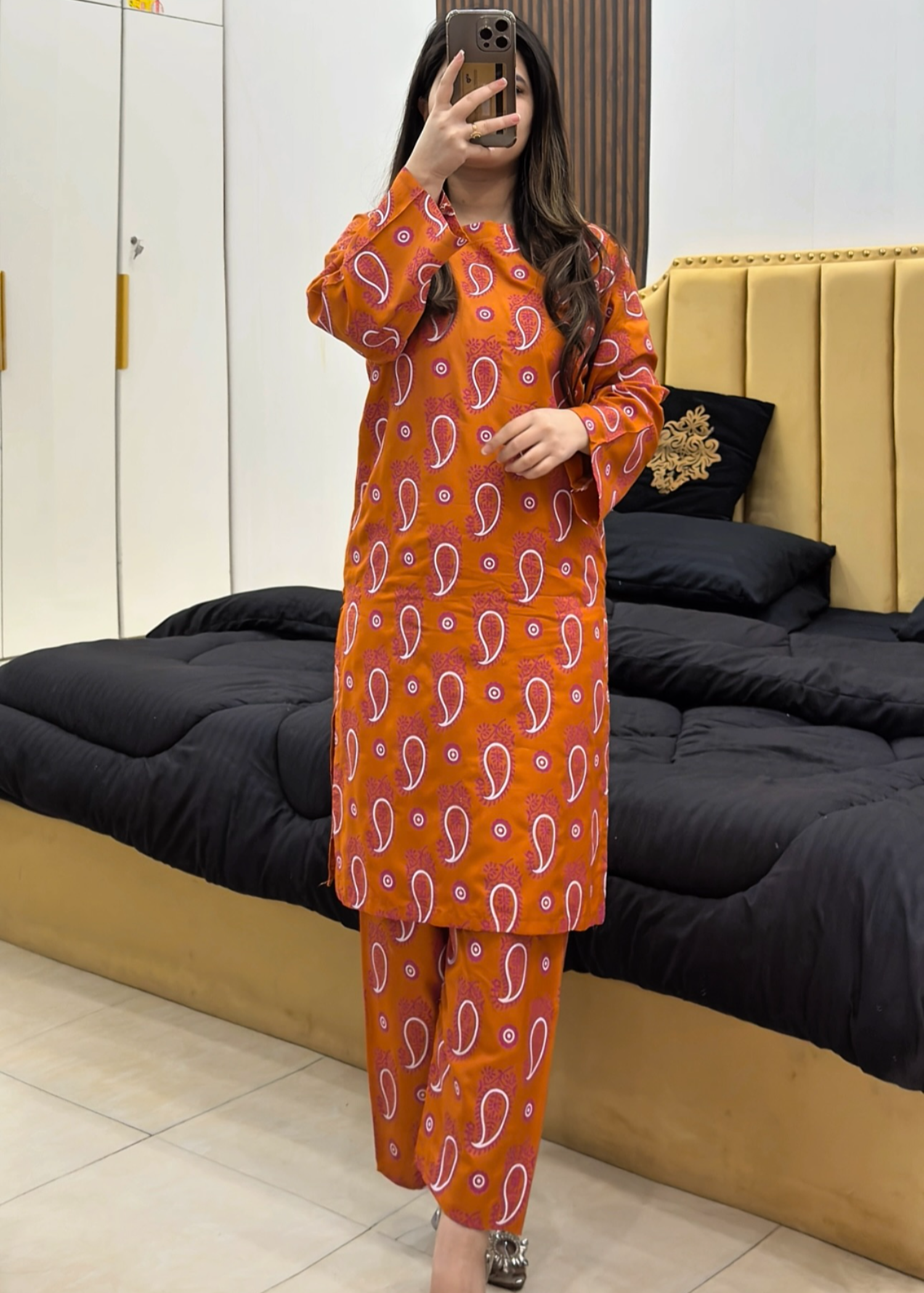 Mehkaar R stitched eastern suit by Tehzeeb Libas