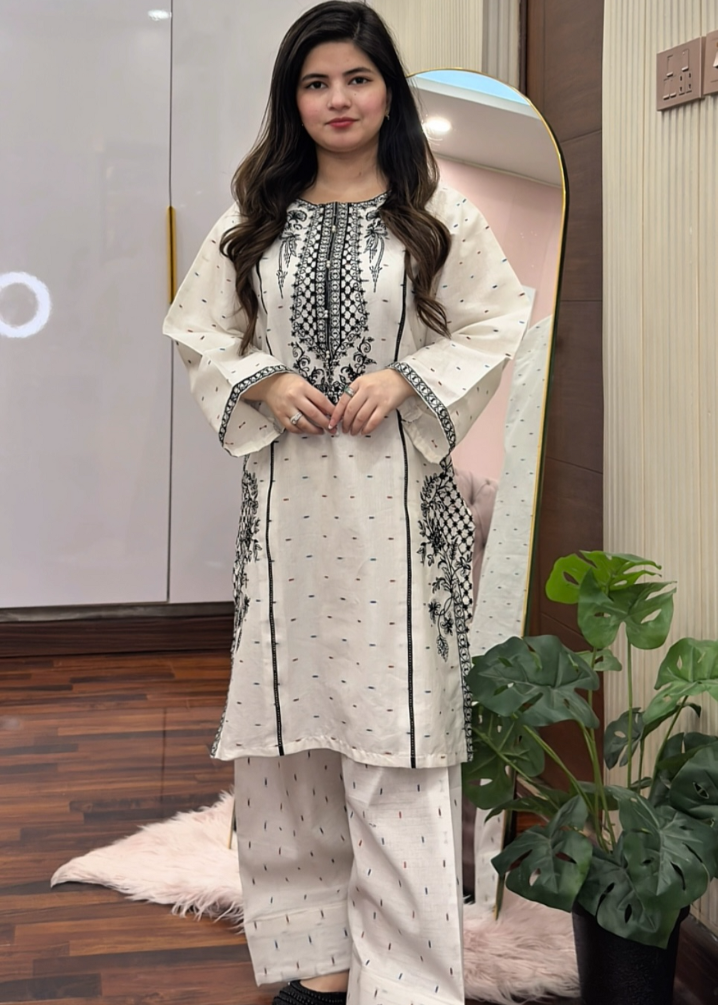 Dove embroidered 2-piece suit by Tehzeeb Libas (view 2)