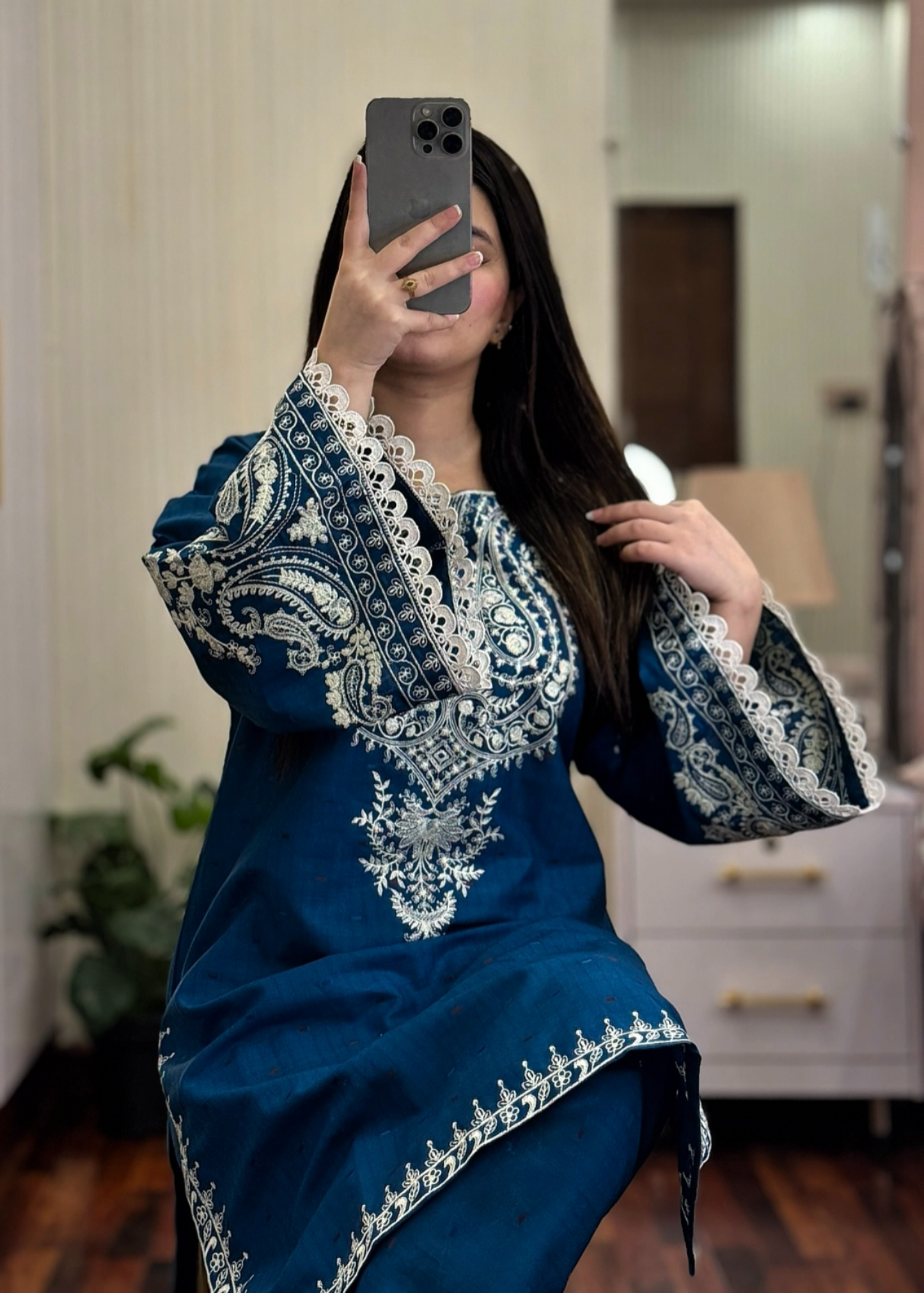 PANACHE EMBROIDERED 2PC