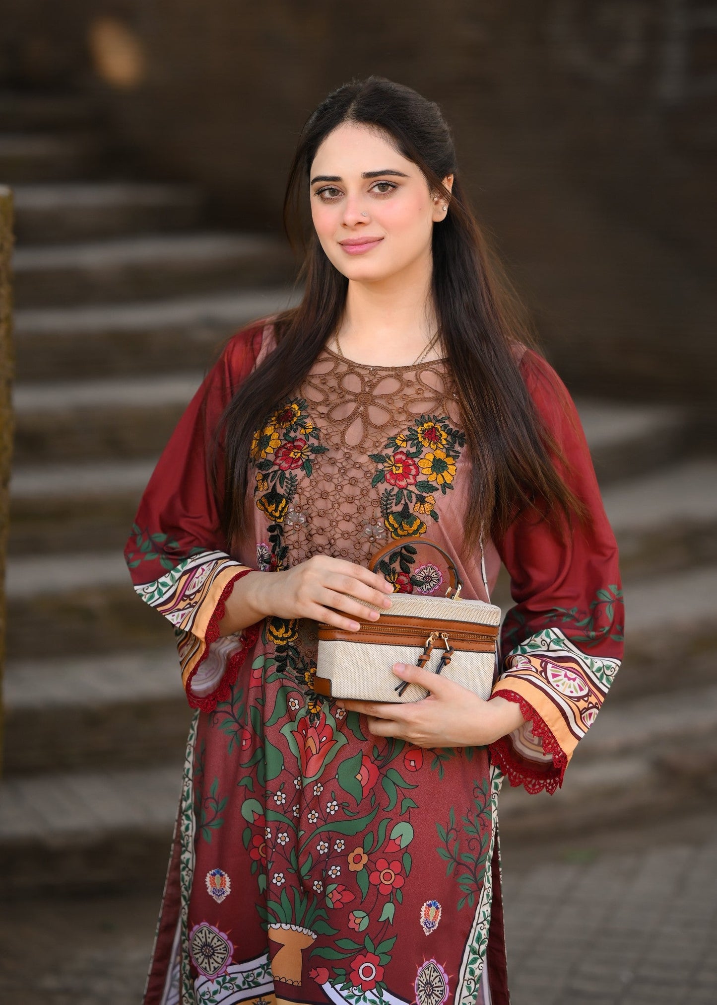 RANIA EMBROIDERED 2PC