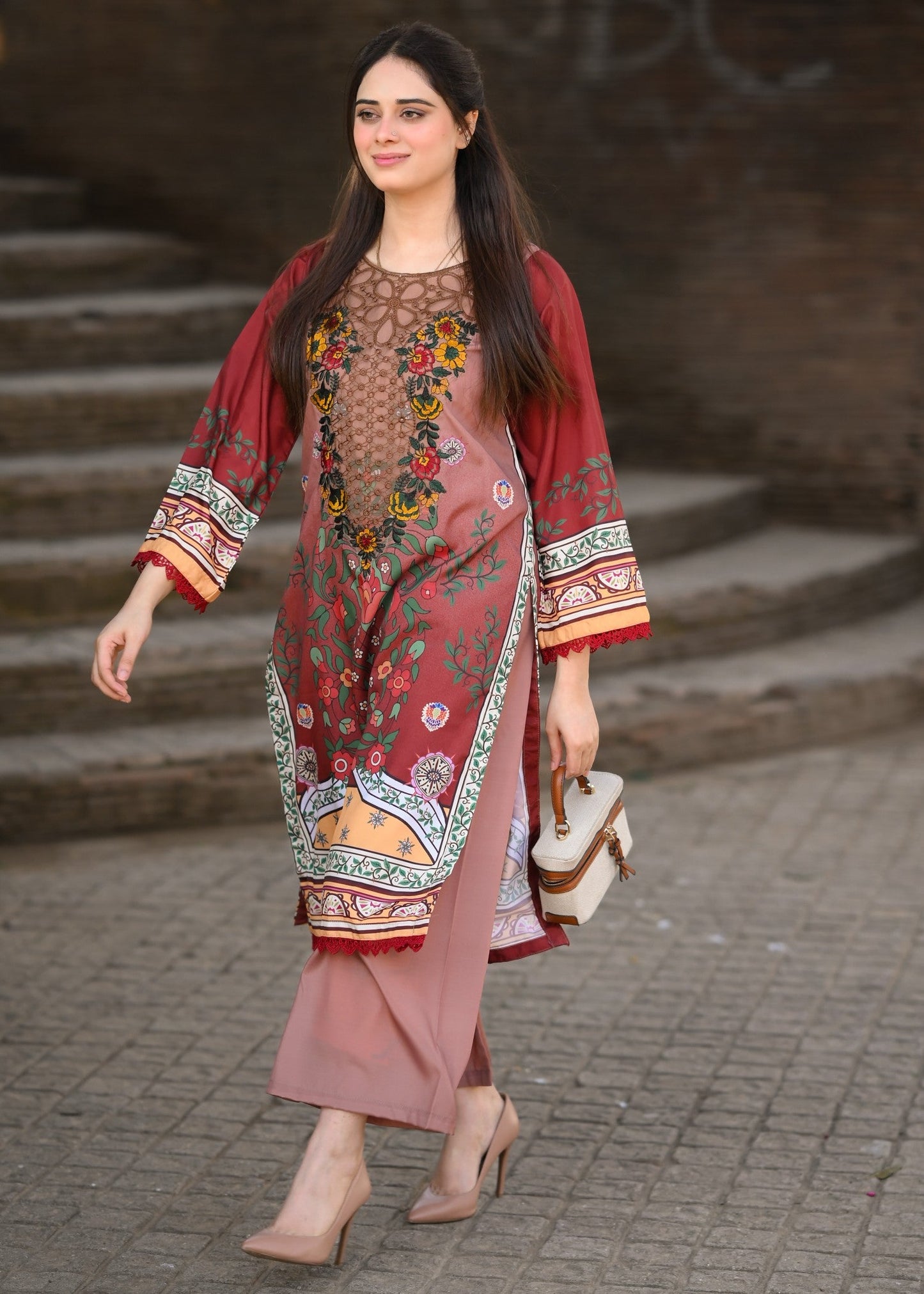 RANIA EMBROIDERED 2PC