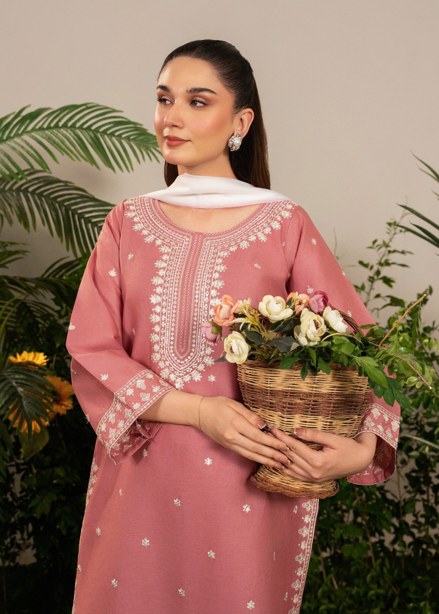 BARBIEE EMBROIDERED 3PC