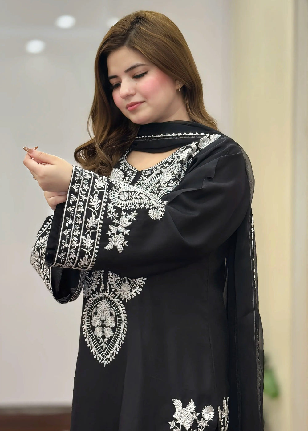SAPPHIRE BLACK EMBROIDERED 3PC