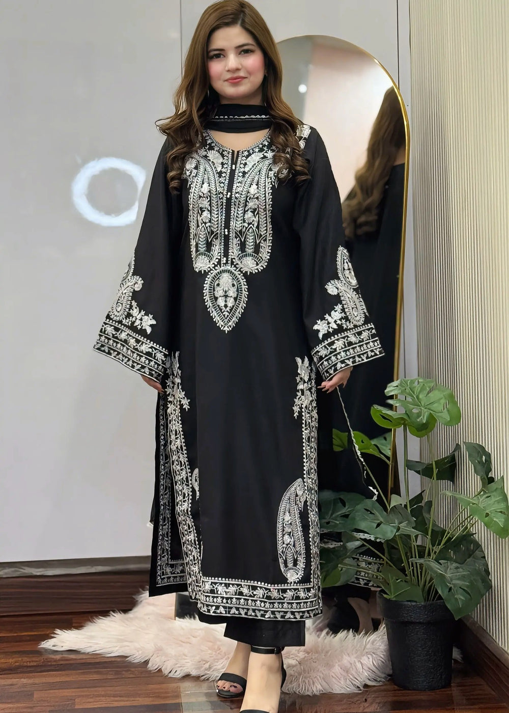 SAPPHIRE BLACK EMBROIDERED 3PC