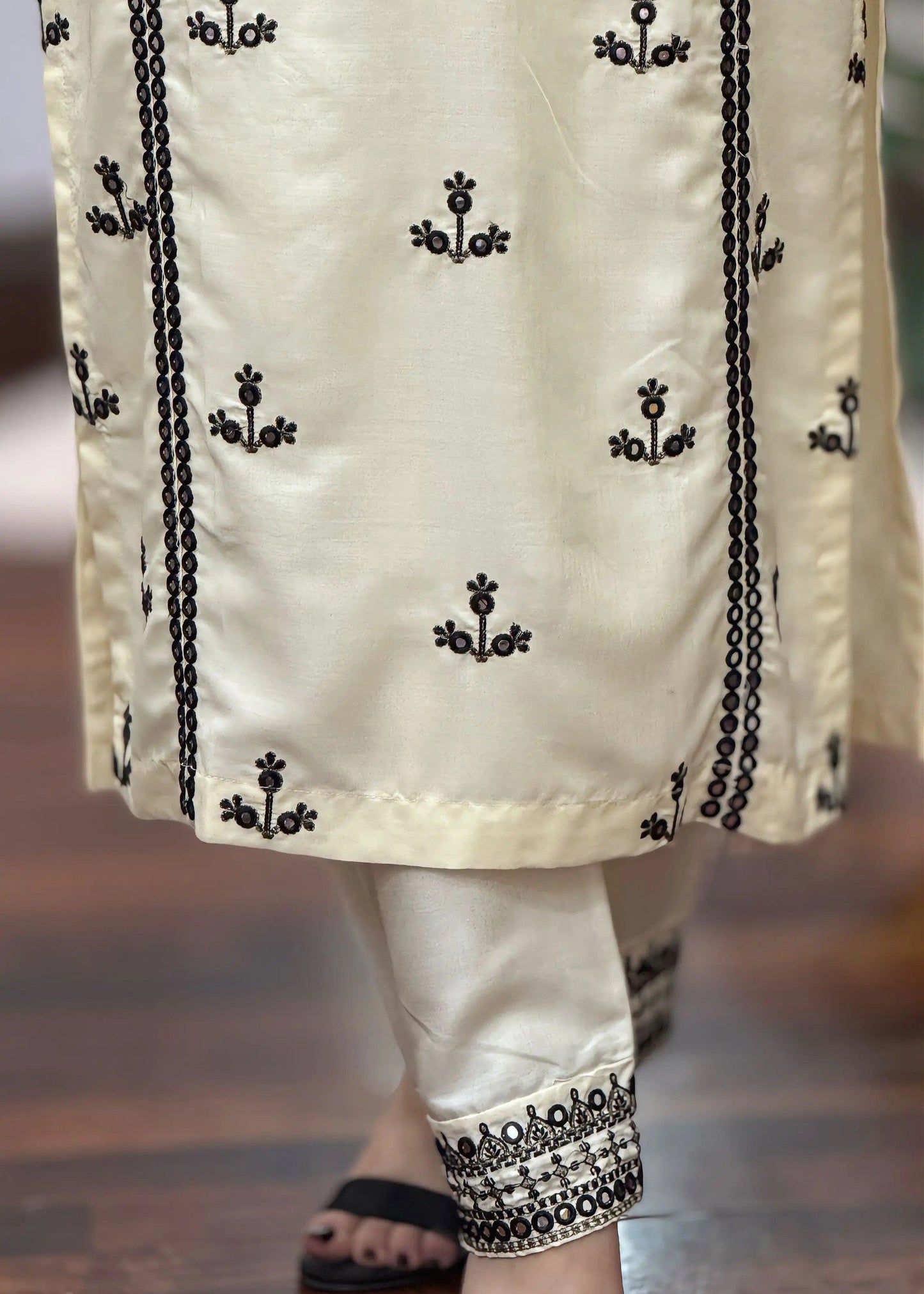 Miraak stitched eastern suit by Tehzeeb Libas (view 6)