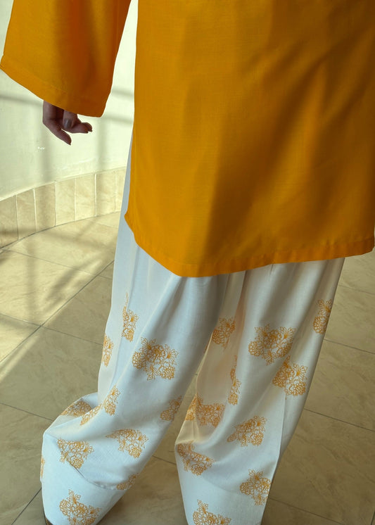 Hayya stitched eastern suit by Tehzeeb Libas (view 2)