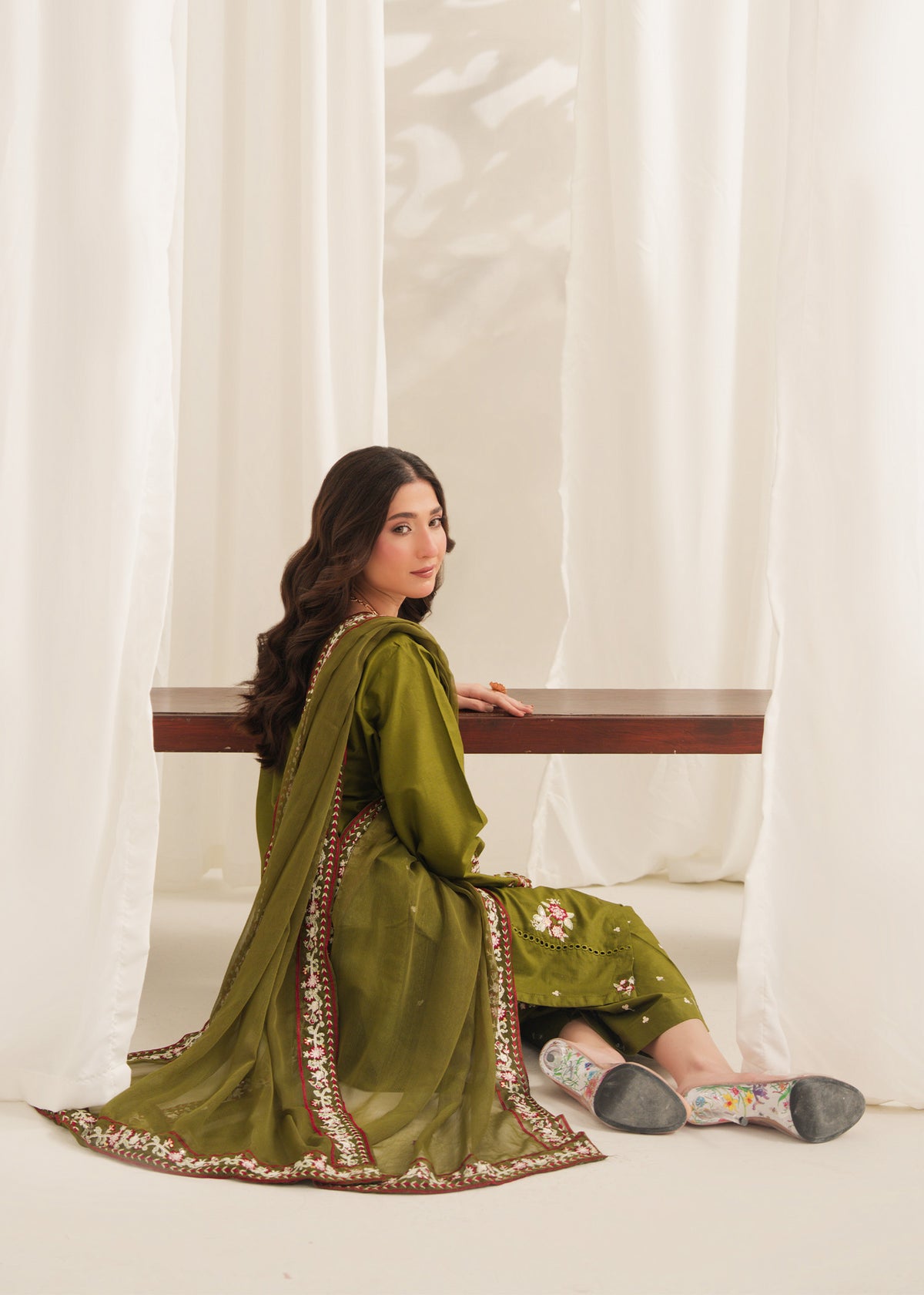 ANARKALI EMBROIDERED 3PC
