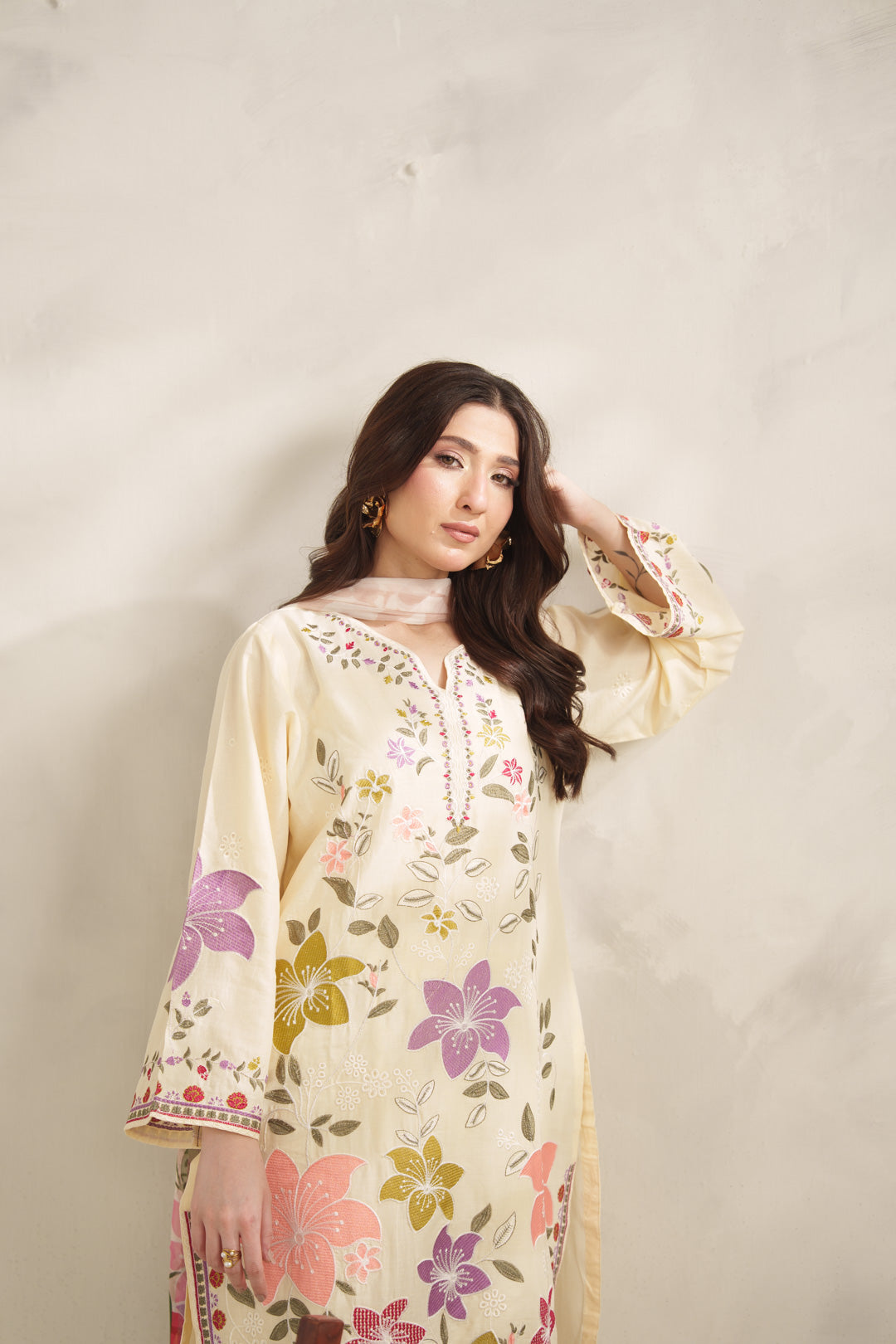 ISHQ W