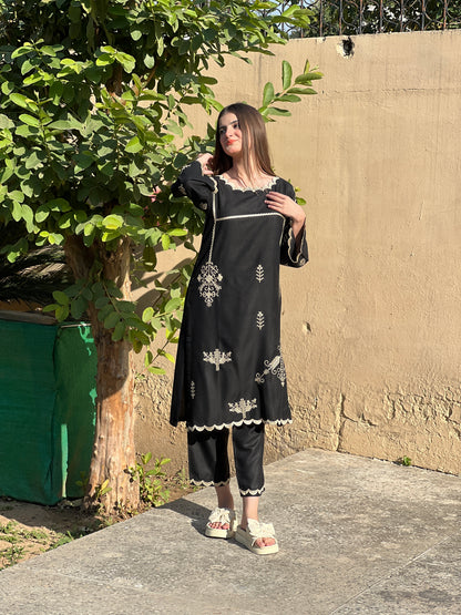 EMAAN EMBROIDERY 2PC