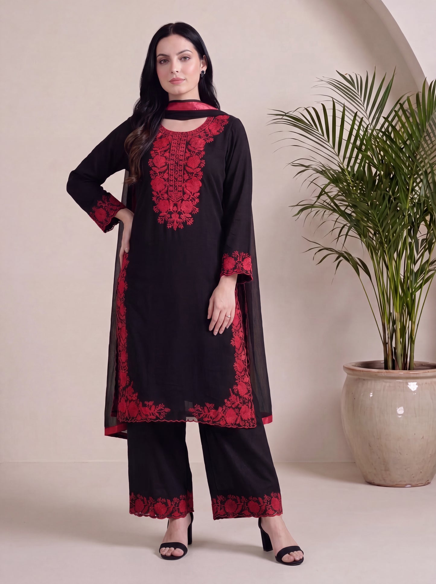 MIRAAL EMBROIDERED 3PC