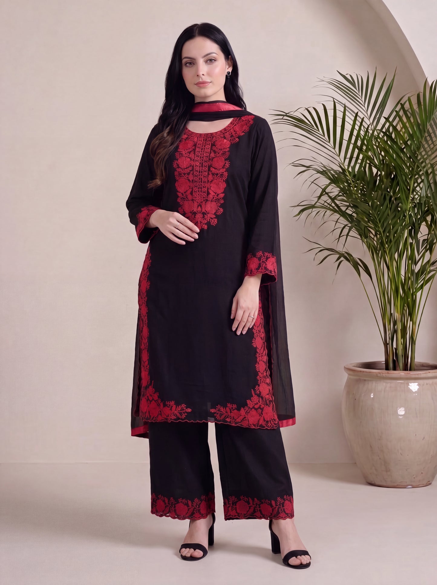 MIRAAL EMBROIDERED 3PC