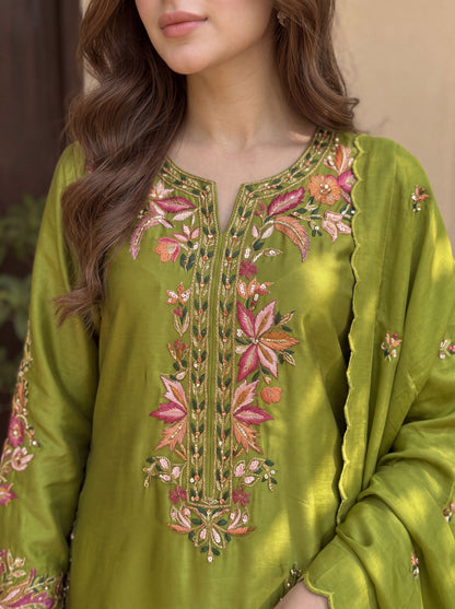 MAHEEN EMBROIDED KAFTAAN