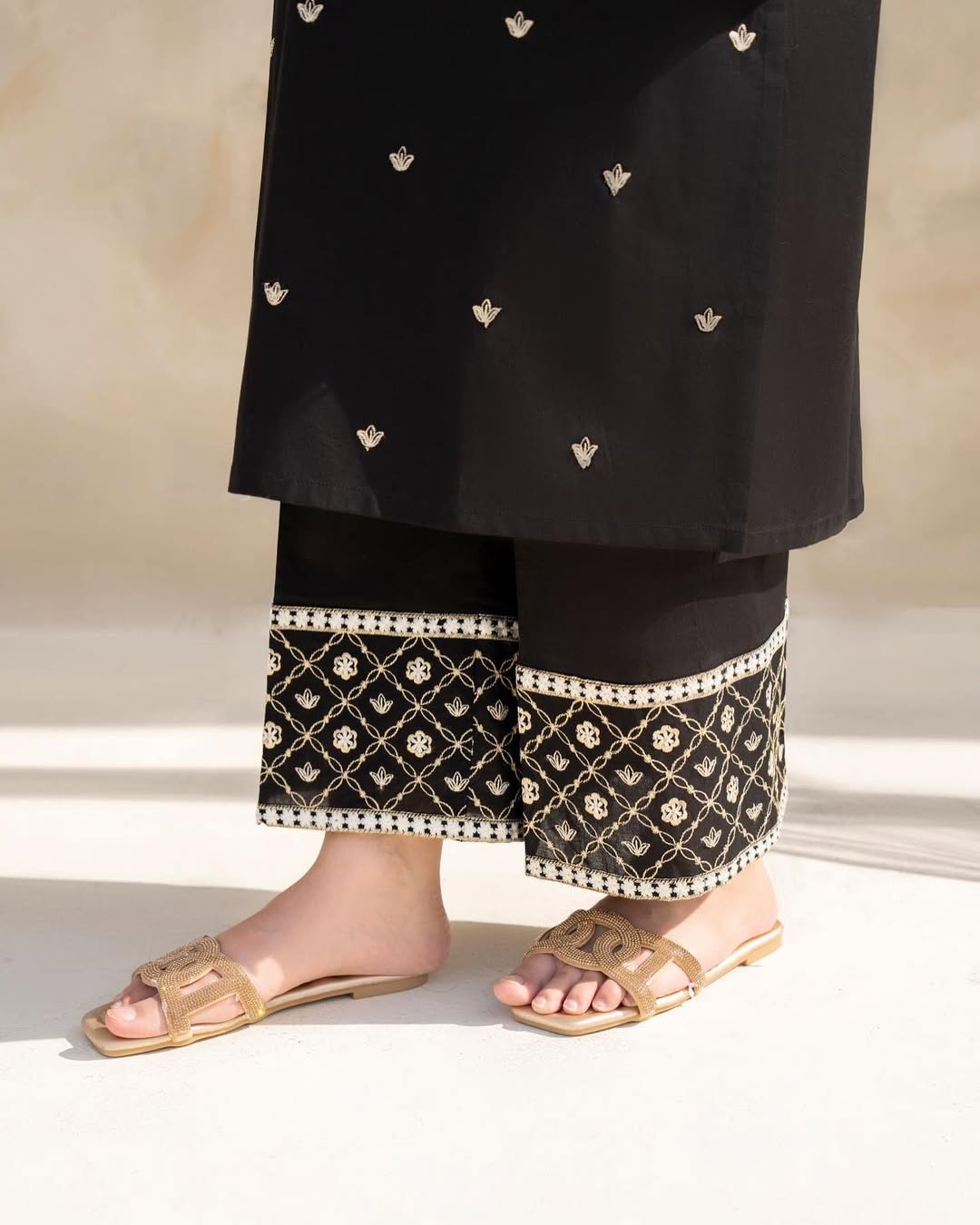 BLACK HOCK EMBROIDERY