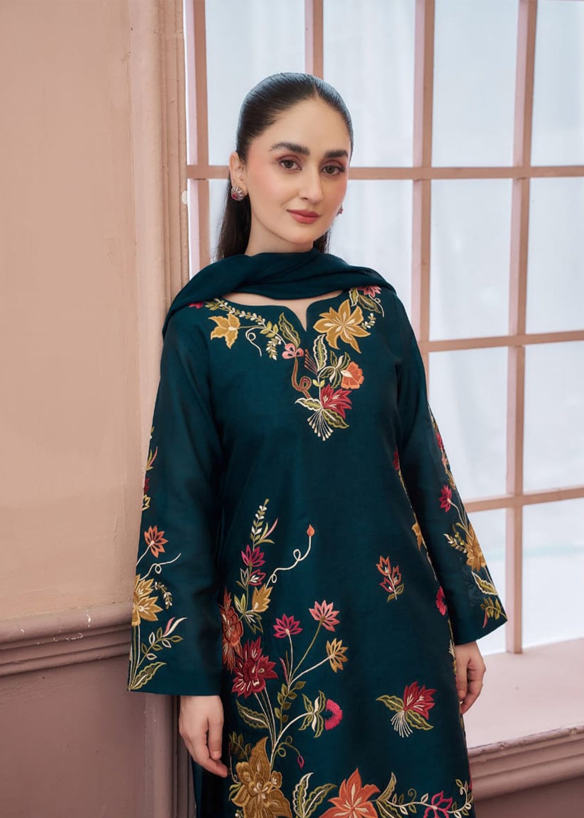 JAZERA EMBROIDERED 3PC