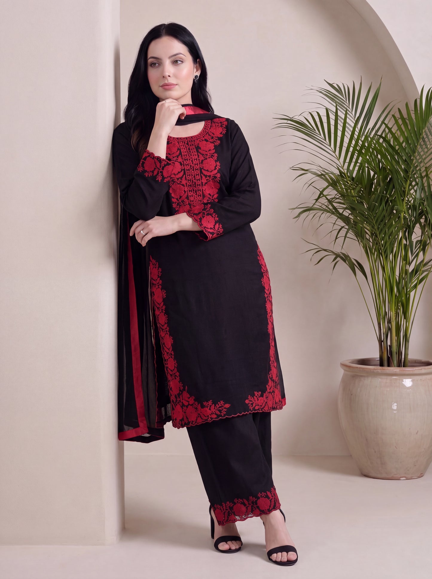 MIRAAL EMBROIDERED 3PC