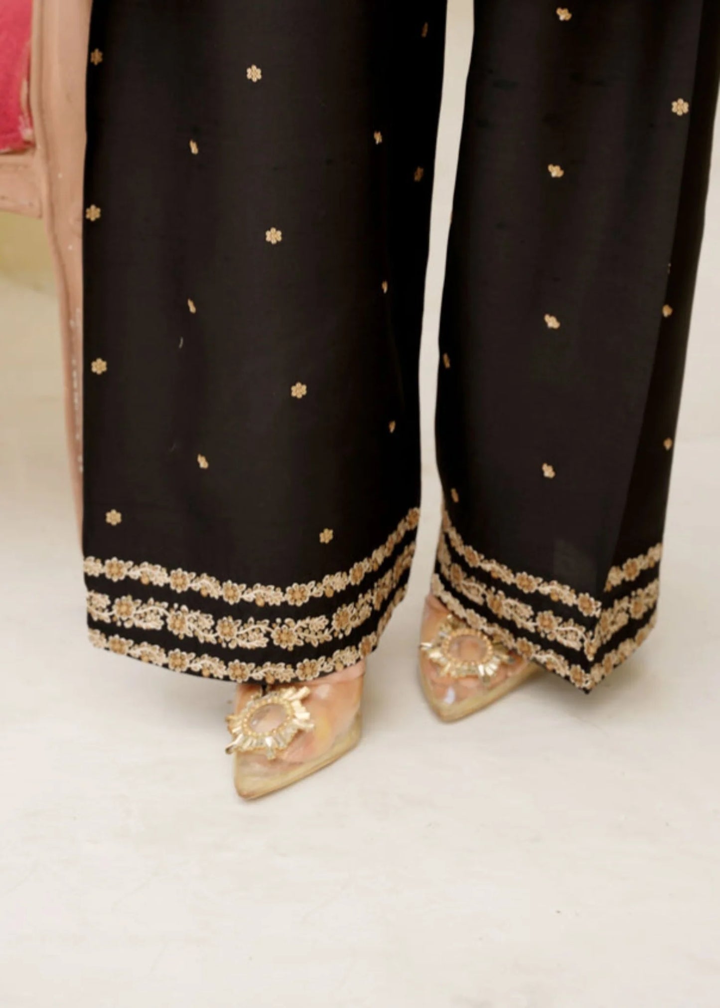 BLACK PEACOCK EMBROIDERED 3PC
