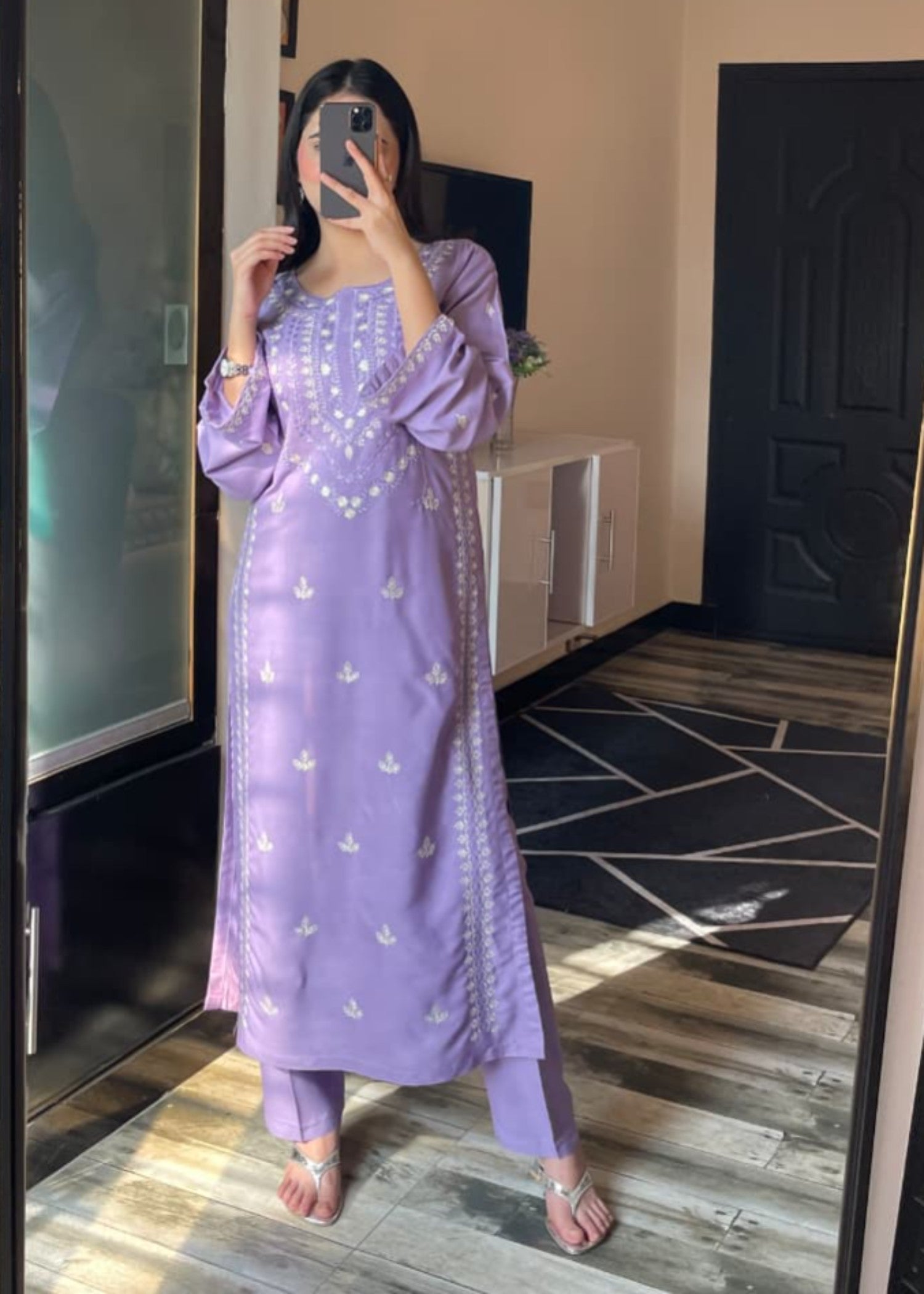 Feroza embroidered 2-piece suit by Tehzeeb Libas