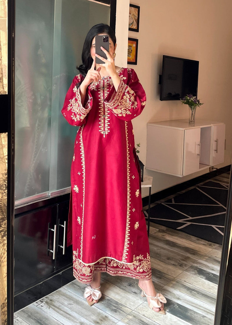Sajni embroidered 2-piece suit by Tehzeeb Libas
