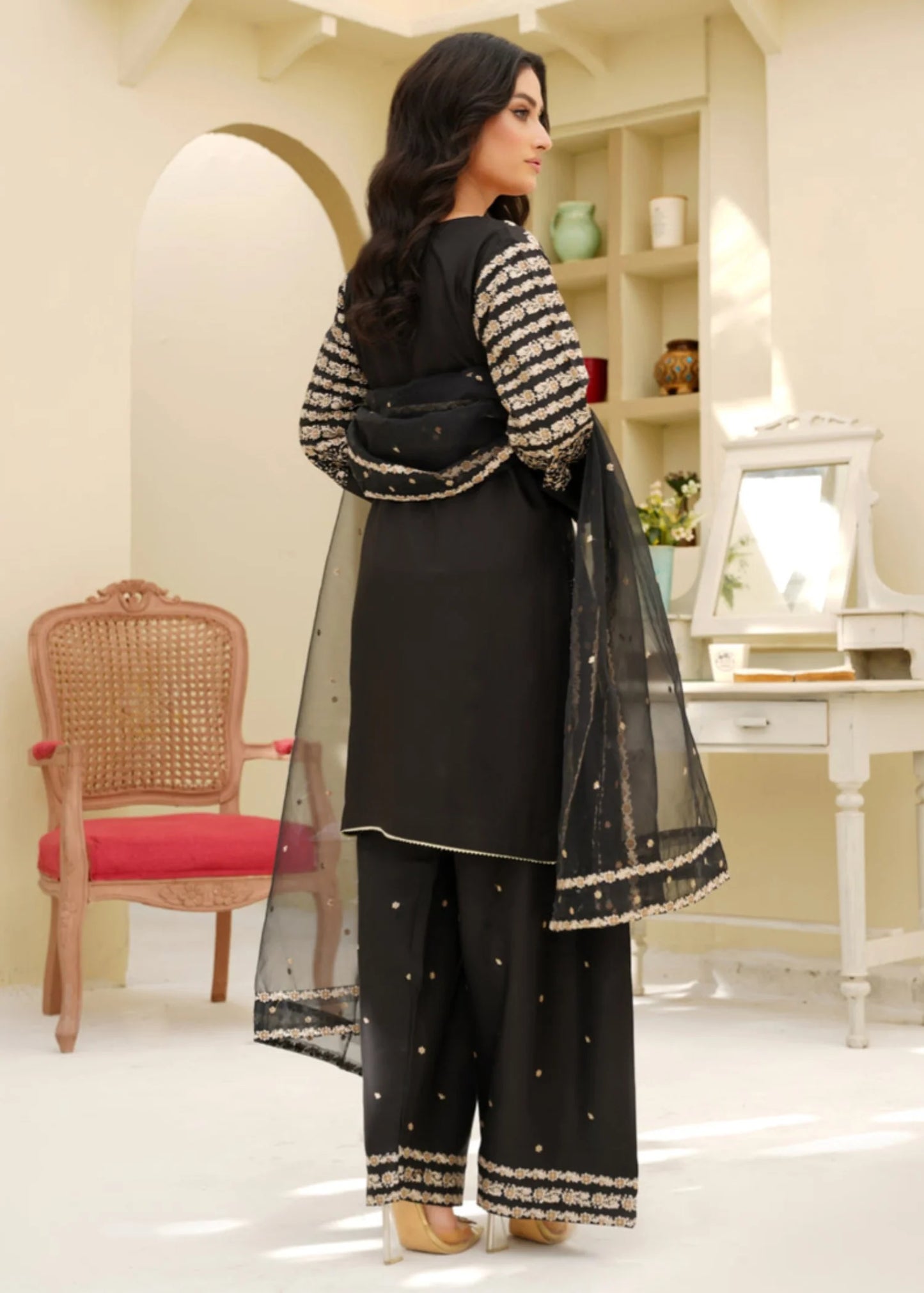 BLACK PEACOCK EMBROIDERED 3PC