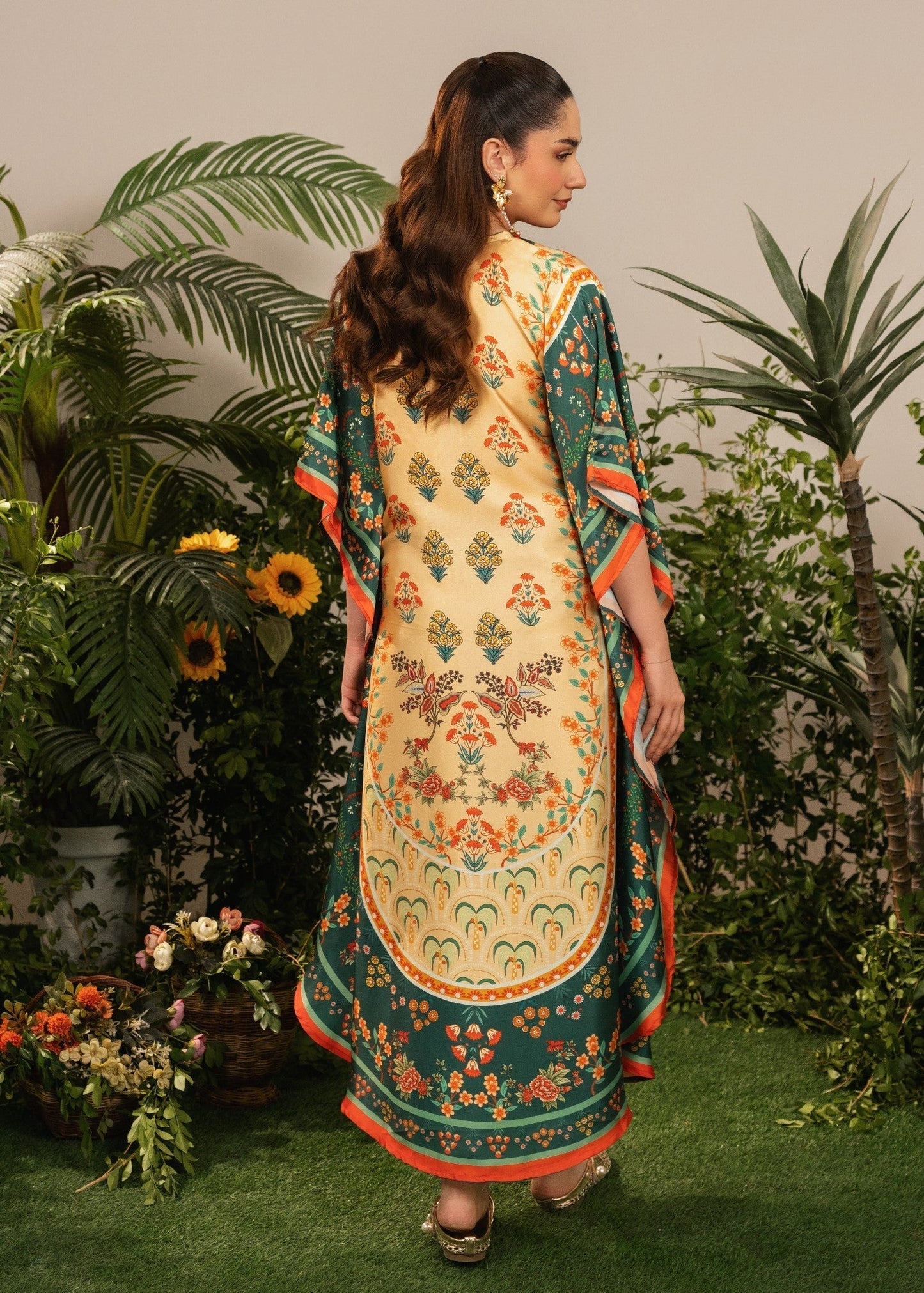 Buttercup kaftan by Tehzeeb Libas (view 2)