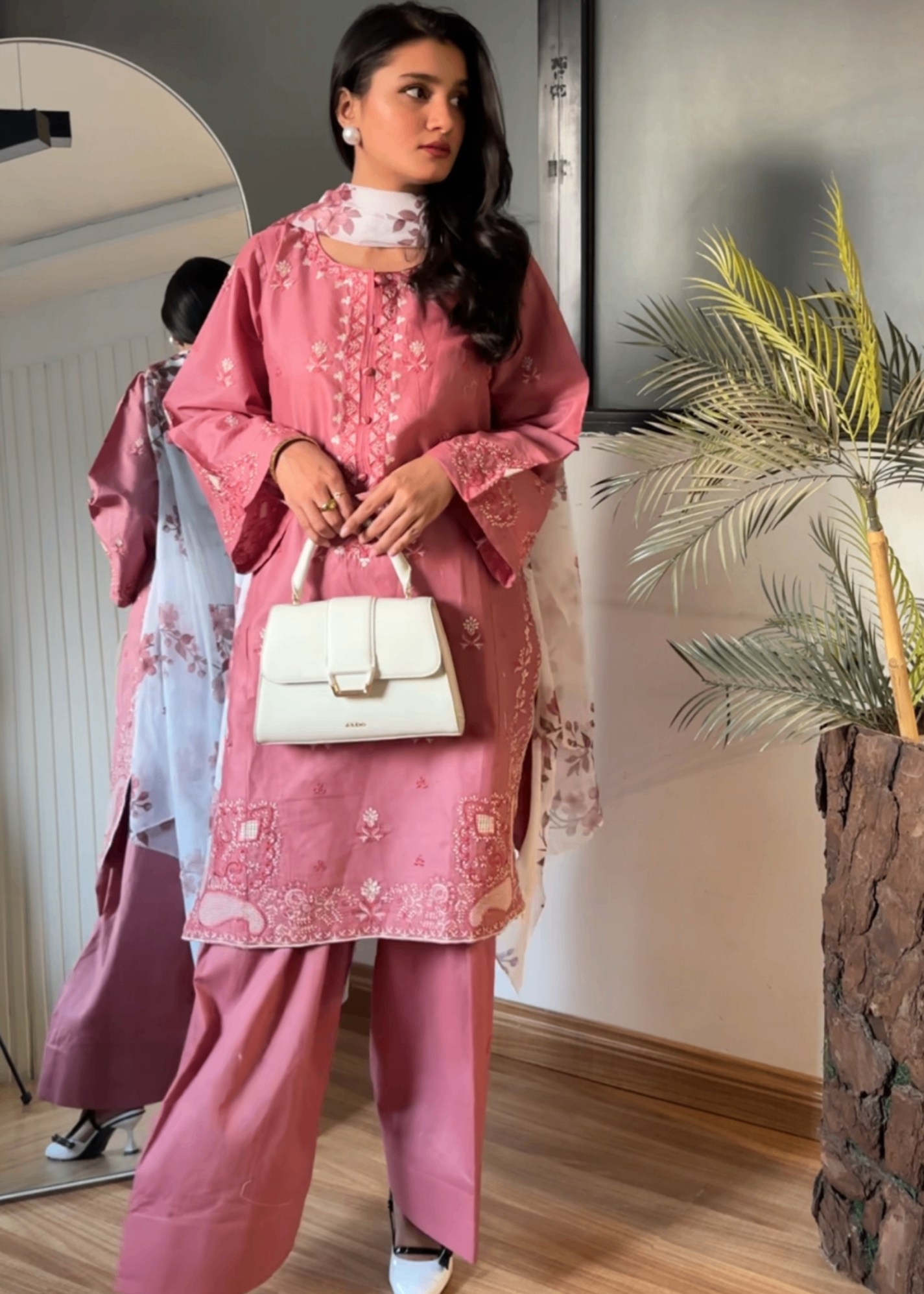 URGE EMBROIDERED 3PC