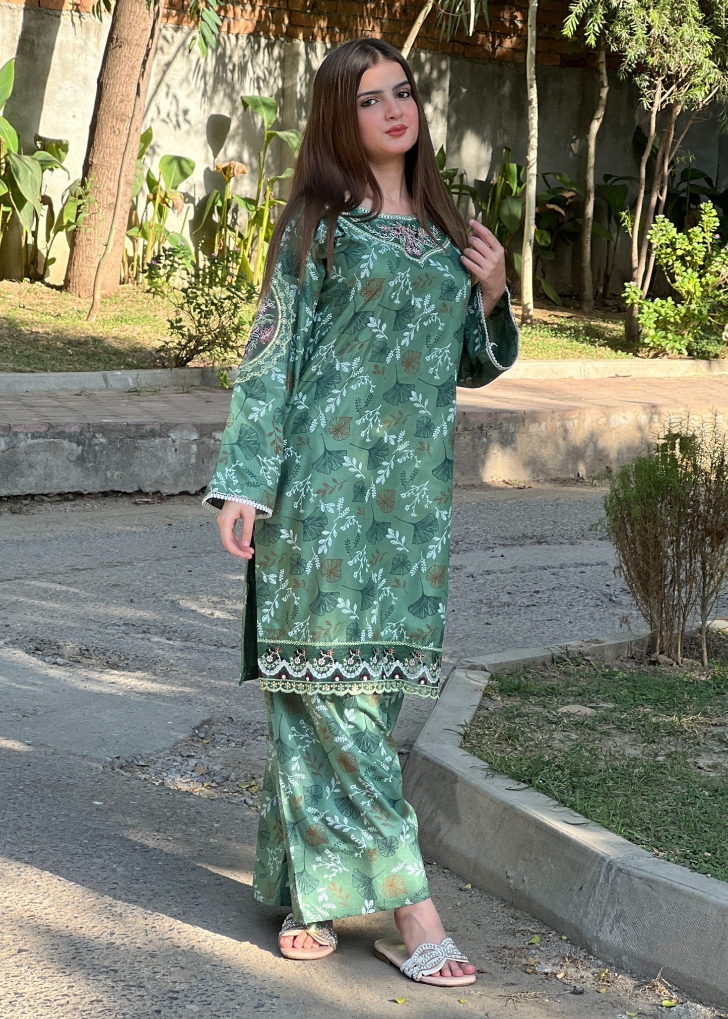 RUKHSAAR EMBROIDERED 2PC