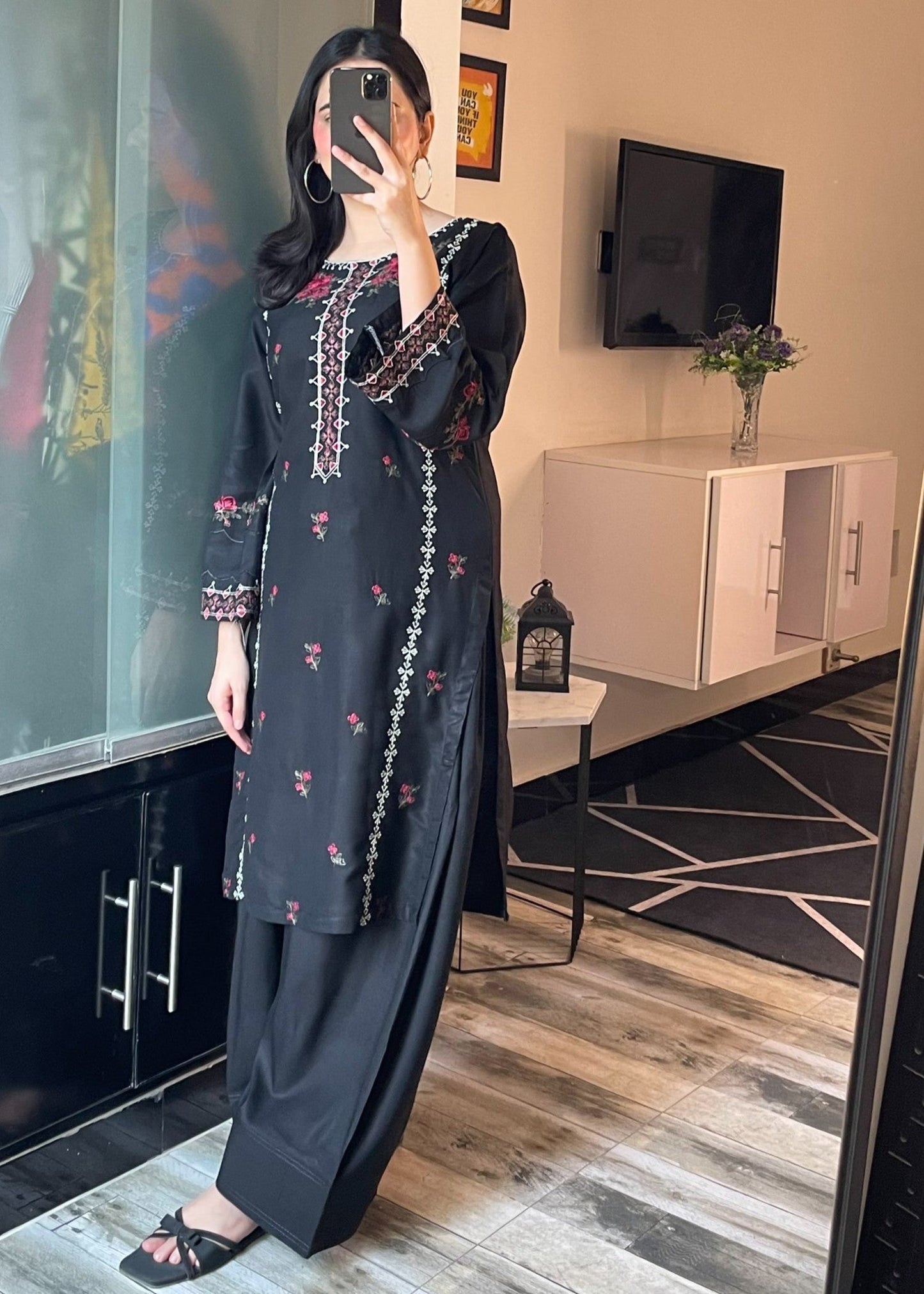 MULTI BLACK